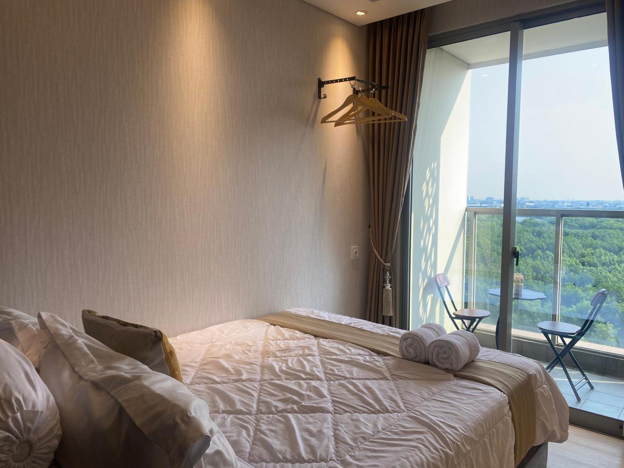 Comfort And Luxury Private Room At Goldcoast Pik Jakarta Exterior foto